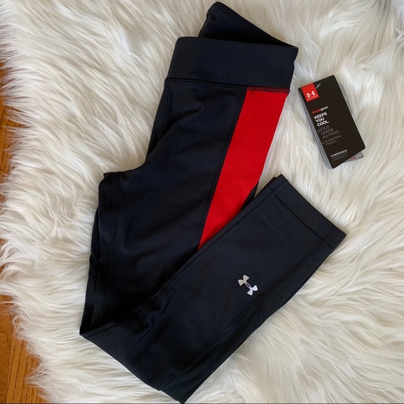 Under Armour Women's HeatGear Armour Crop,Black XS - Picture 3 of 7